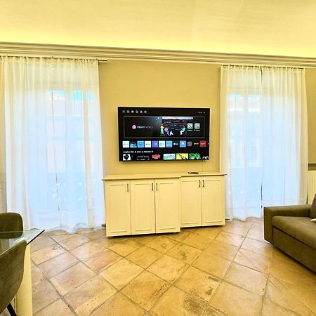 Lux Apartment Cavour Rom Eksteriør billede